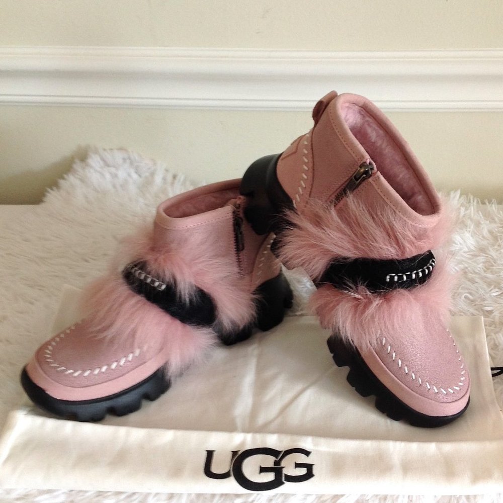 UGG Fluff Punk Ankle Boots In Pink Crystal